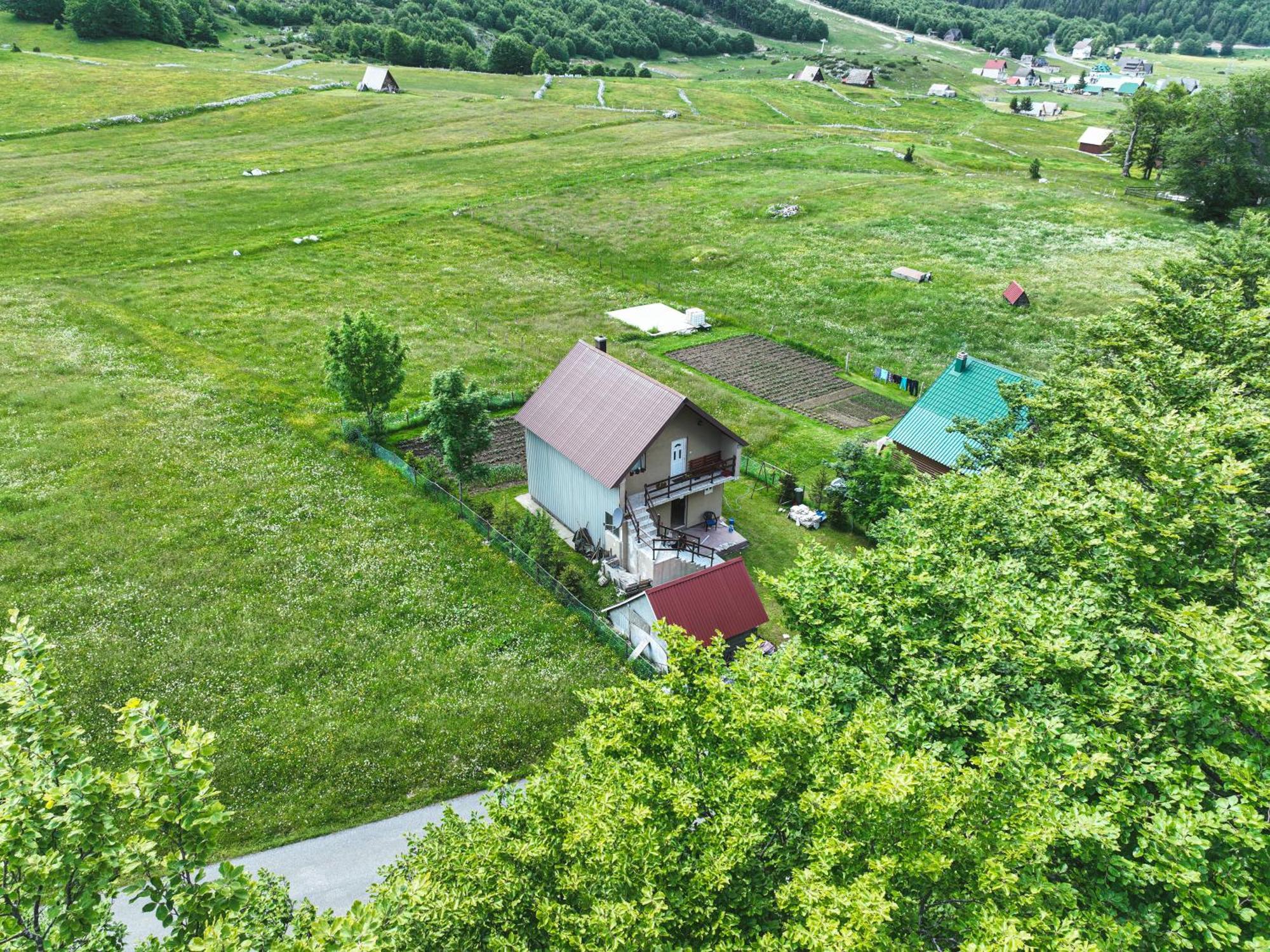 Guest House "Visnja" Žabljak Eksteriør bilde